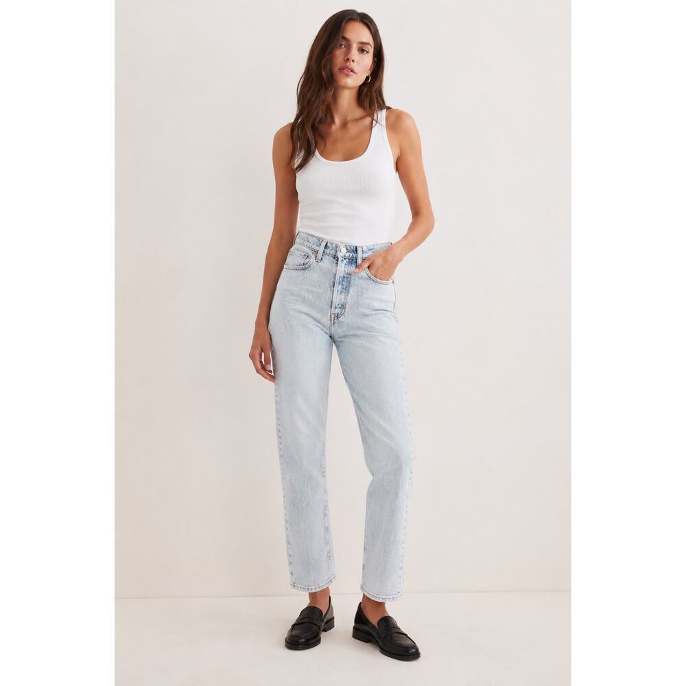 Levi’s Premium Ribcage Straight Ankle Jeans 27 100% Cotton Button Fly